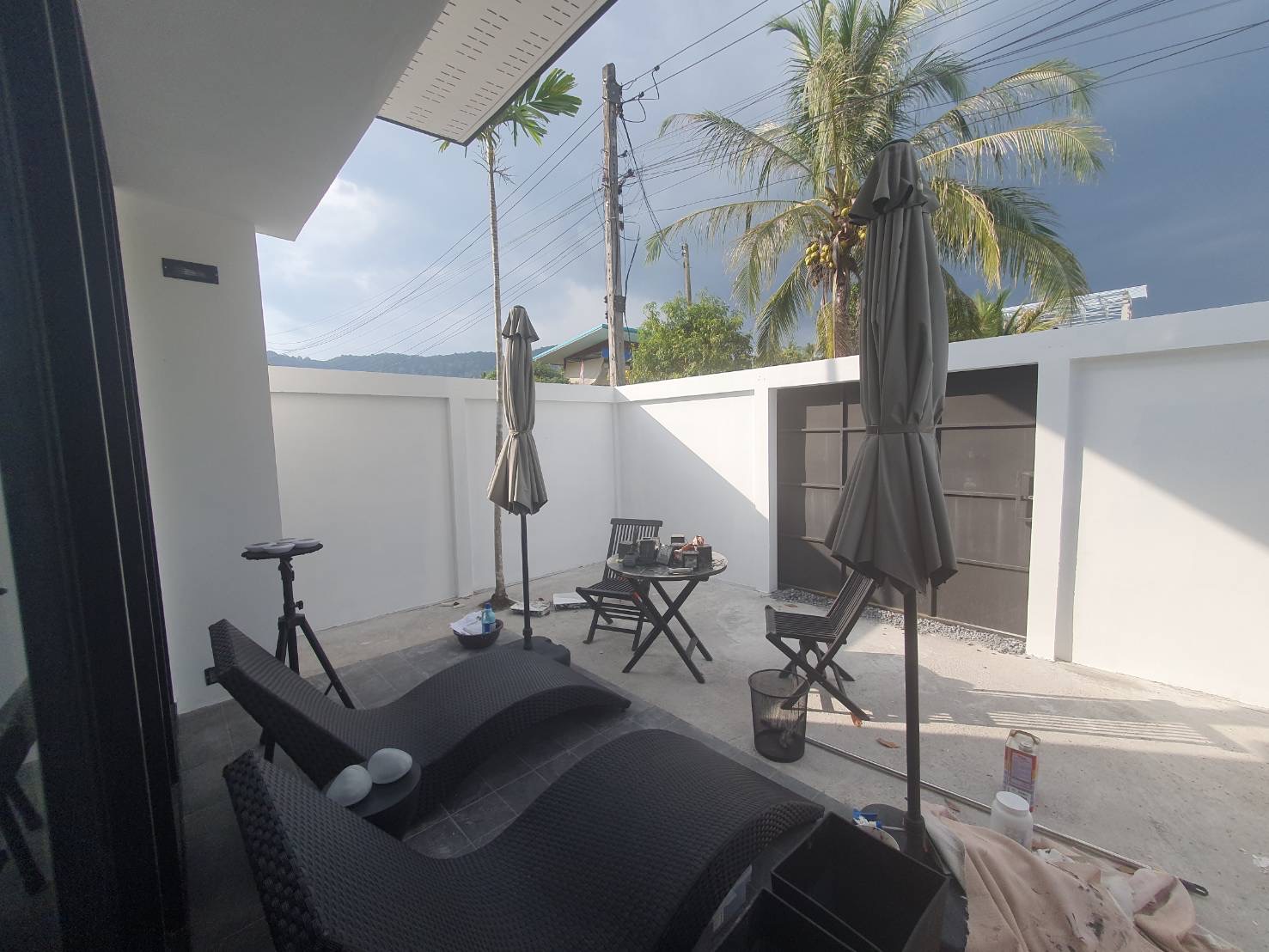 Espace détente sur la terrasse privée